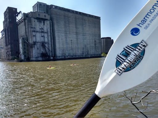 Park «Mutual Riverfront Park», reviews and photos, 41 Hamburg St, Buffalo, NY 14204, USA