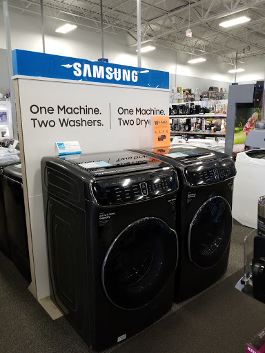 Electronics Store «Best Buy», reviews and photos, 210 Ken Pratt Blvd, Longmont, CO 80501, USA