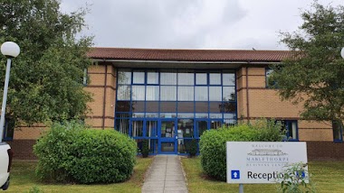 R & W Accountancy Services LTD