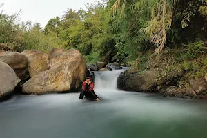 Wisata Leuwi Kahuripan Kali Jodoh image