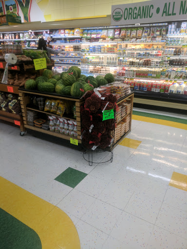 Grocery Store «Hollywood Super Market», reviews and photos, 714 N Main St, Royal Oak, MI 48067, USA