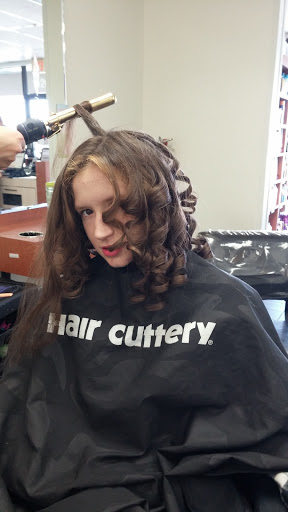 Hair Salon «Hair Cuttery», reviews and photos, 1020 Beards Hill Rd Ste D, Aberdeen, MD 21001, USA