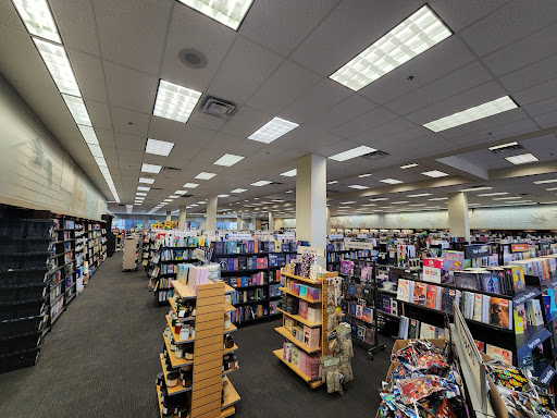 Book Store «Books-A-Million», reviews and photos, 839 Brandon Town Center Dr, Brandon, FL 33511, USA
