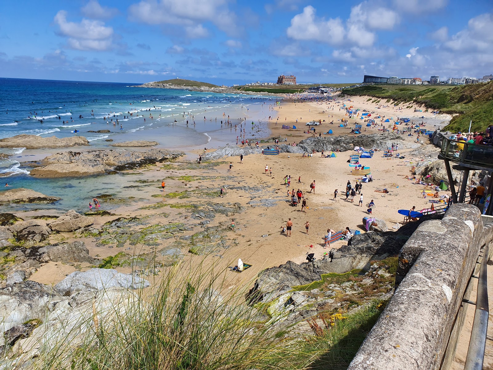 Valokuva Fistral beachista. mukavuudet alueella