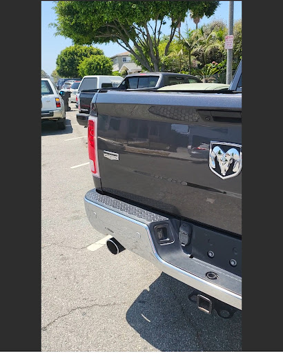 Auto Body Shop «Number One Auto Center», reviews and photos, 1500 Long Beach Blvd, Long Beach, CA 90813, USA