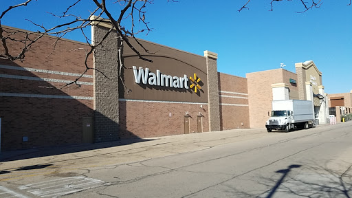 Department Store «Walmart Supercenter», reviews and photos, 2900 Kirk Rd, Aurora, IL 60502, USA