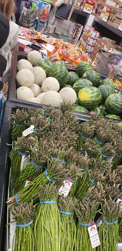 Supermarket «Grocery Outlet Bargain Market», reviews and photos, 14800 SE Sunnyside Rd, Happy Valley, OR 97015, USA