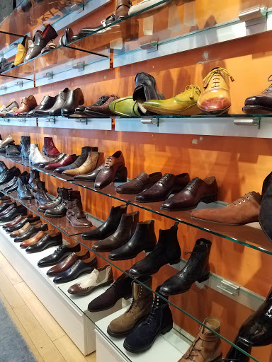 Shoe Store «Blue Sole Shoes», reviews and photos, 1805 Chestnut St # 1, Philadelphia, PA 19103, USA