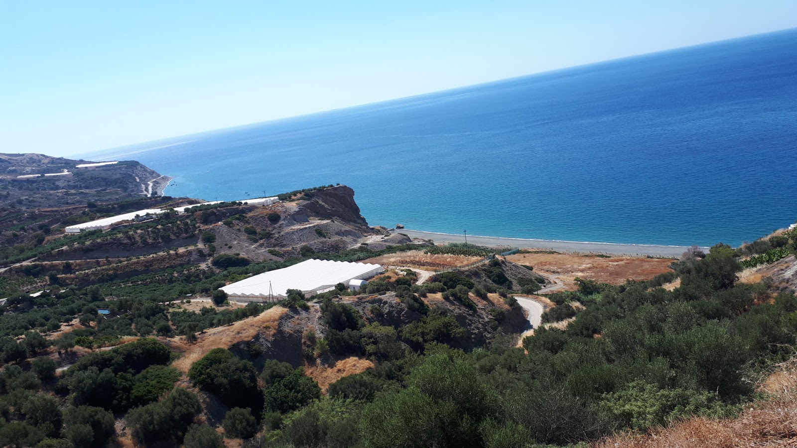 Photo de Vourdolakos beach zone sauvage