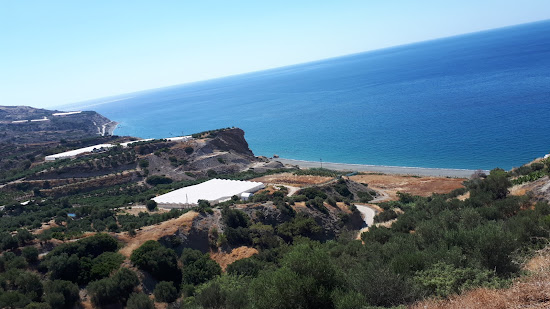 Vourdolakos beach
