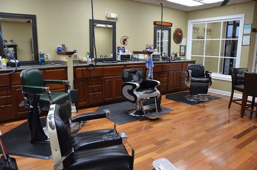 Barber Shop «Heritage 76 Barber Shop», reviews and photos, 111 E Main St, Glasgow, KY 42141, USA