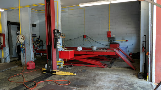 Auto Repair Shop «Fire House Auto Repair», reviews and photos, 159 E Chatham St, Cary, NC 27511, USA