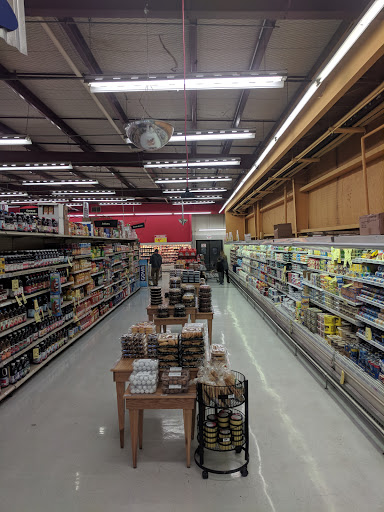 Grocery Store «H-E-B Grocery», reviews and photos, 207 E South St, Alvin, TX 77511, USA