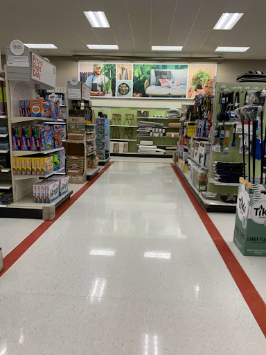 Department Store «Target», reviews and photos, 2401 Coulee Rd, Hudson, WI 54016, USA