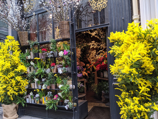 Typical flower stores Paris