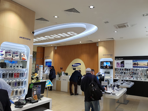 Technology shops in Moscow