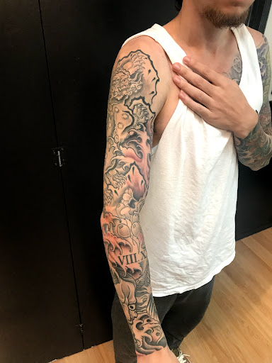 Explore tattoo ideas eays, creative tattoo ideas in Tarpon Springs, available at Legendary Custom Tattoos and Piercings