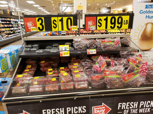 Grocery Store «Stop & Shop», reviews and photos, 1083 Inman Ave, Edison, NJ 08820, USA