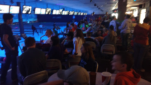 Bowling Alley «Air Lanes Bowling Center», reviews and photos, 4200 Fleur Dr, Des Moines, IA 50321, USA