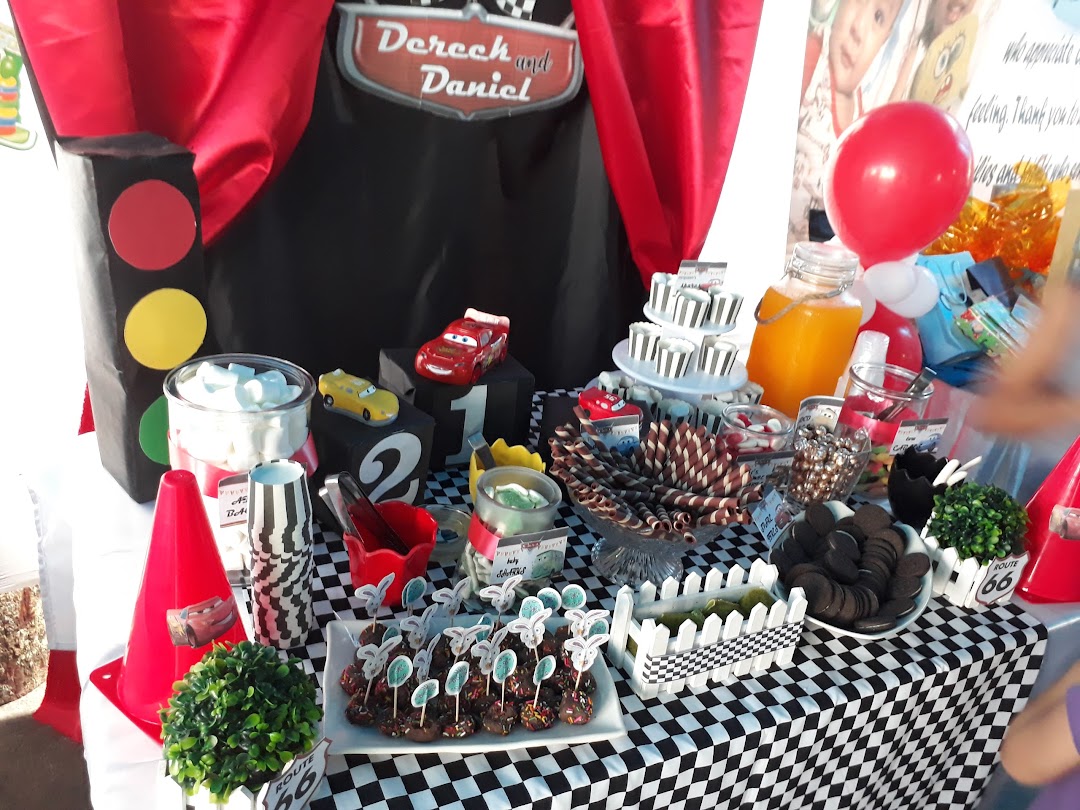 Sweet Tooth Candy Buffet By KC