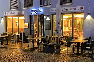 Yogi's Indisches Restaurant image