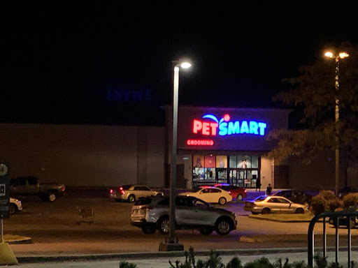Pet Supply Store «PetSmart», reviews and photos, 5 Hampton House Rd, Newton, NJ 07860, USA