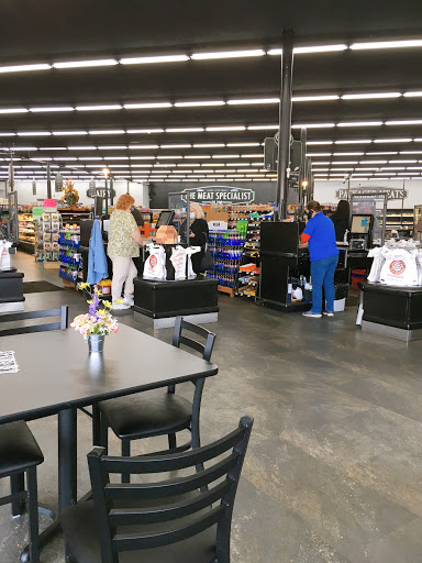 Butcher Shop «Critchfield Meats Retail Store», reviews and photos, 2220 Nicholasville Rd #166, Lexington, KY 40503, USA