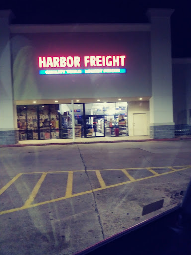 Hardware Store «Harbor Freight Tools», reviews and photos, 290 Eisenhower Dr, Biloxi, MS 39531, USA