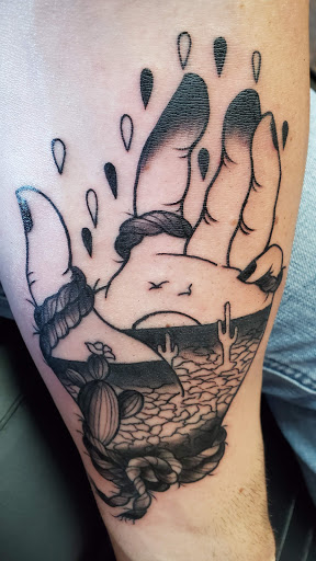 Tattoo Shop «Battleship Tattoo Shop», reviews and photos, 100 E Fry Blvd, Sierra Vista, AZ 85635, USA