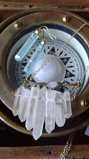 Tattoo Shop «Keepsake Tattoo Studio», reviews and photos, 253 11th St, Astoria, OR 97103, USA