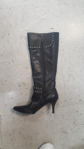 Thrift Store «Goodwill», reviews and photos, 765 East Ave, Chico, CA 95926, USA