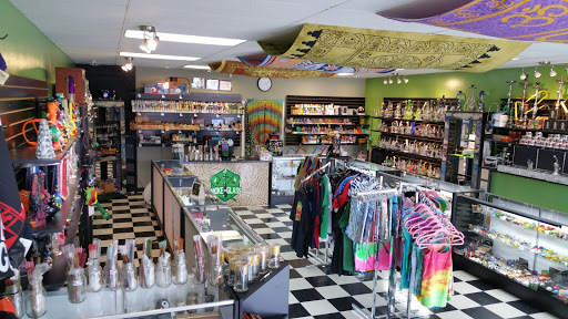 Cigar Shop «SMOKE N GLASS headshop smokeshop», reviews and photos, 4266 S Chambers Rd, Aurora, CO 80014, USA
