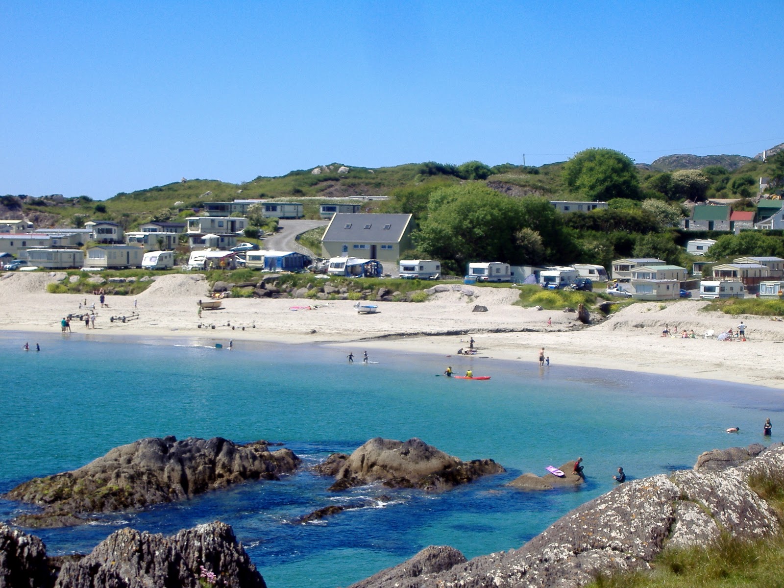 Foto van Paradise Found Beach - populaire plek onder ontspanningskenners