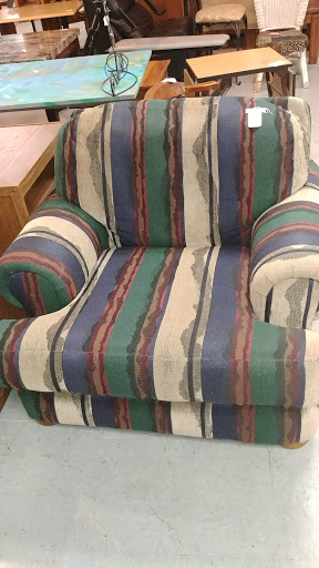 Non-Profit Organization «Youth Alternatives Thrift Shop», reviews and photos, 3103 West Ave, San Antonio, TX 78213, USA