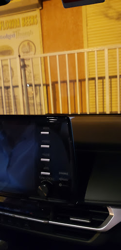 Liquor Store «Norman’s Liquors and Fine Wines», reviews and photos, 5235 Gulf Blvd, St Pete Beach, FL 33706, USA