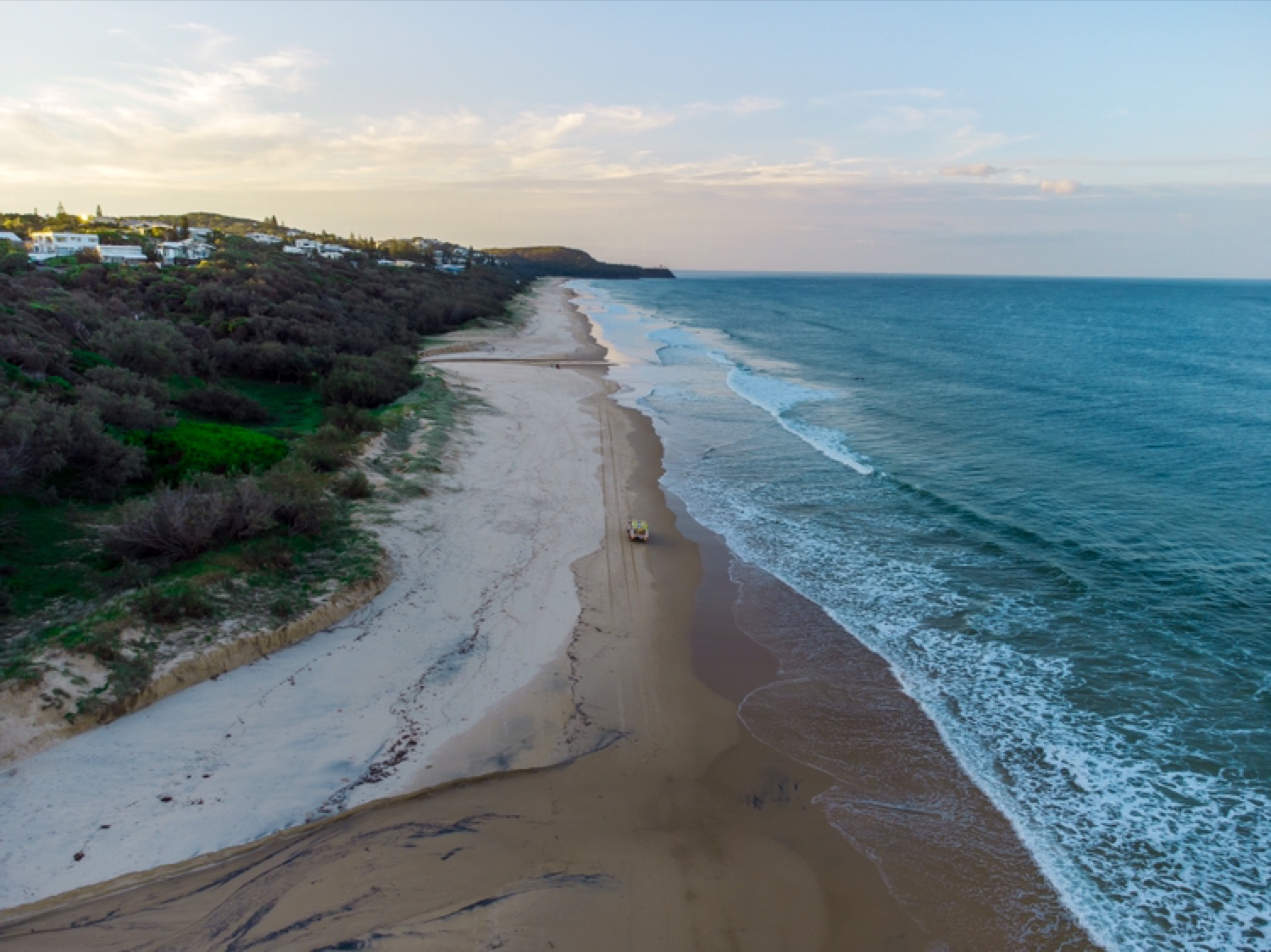 Foto de Sunrise Beach localizado em área natural