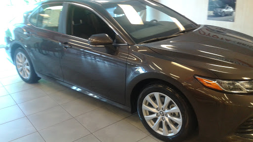 Toyota Dealer «Toyota of Bristol», reviews and photos, 3045 W State St, Bristol, TN 37620, USA