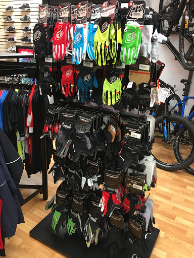 Bicycle Store «Encina Bicycle Center», reviews and photos, 2901 Ygnacio Valley Rd, Walnut Creek, CA 94598, USA