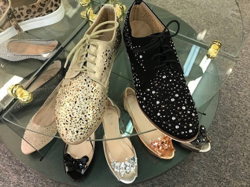 Shoe Store «Pix Shoes of Louisville», reviews and photos, 201 S Preston St, Louisville, KY 40202, USA