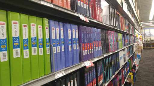 Office Supply Store «Staples», reviews and photos, 675 S Green Valley Pkwy, Henderson, NV 89052, USA