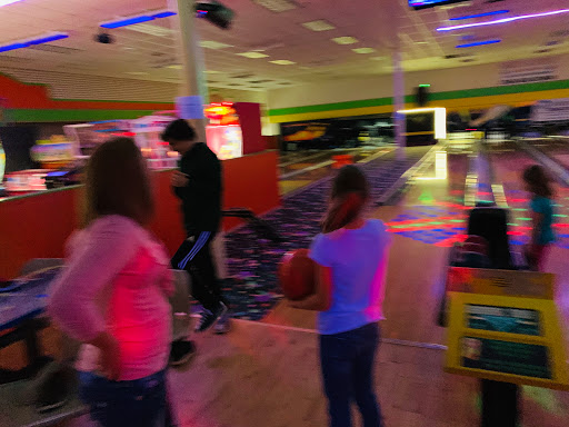 Bowling Alley «Mountain Lanes», reviews and photos, 240 McCurdy Ave N, Rainsville, AL 35986, USA