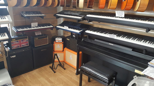 Musical Gomez Saldaña Sevilla