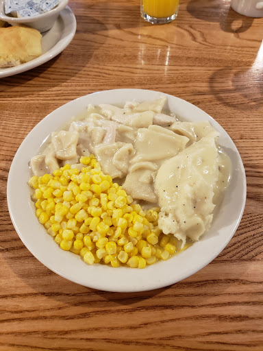 American Restaurant «Cracker Barrel Old Country Store», reviews and photos, 1395 Ford St, Maumee, OH 43537, USA