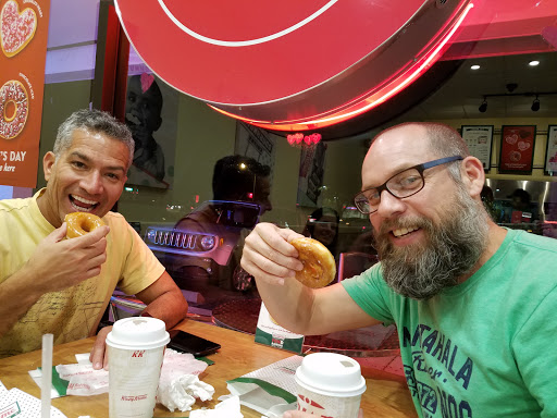 Bakery «Krispy Kreme Doughnuts», reviews and photos, 2128 W Brandon Blvd, Brandon, FL 33511, USA