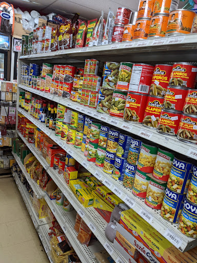 Mexican Grocery Store «Ranchito Super Store», reviews and photos, 4120 SW Cedar Hills Blvd, Beaverton, OR 97005, USA