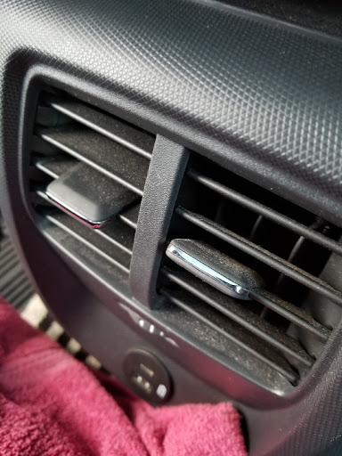 Car Dealer «Landmark Ford Lincoln», reviews and photos, 12000 SW 66th Ave, Tigard, OR 97223, USA