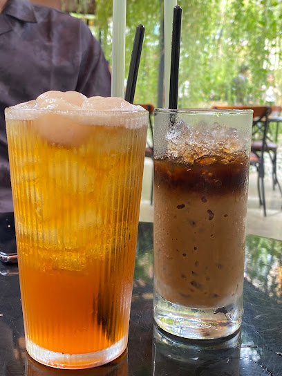 Cà Phê Thùng - Barrel Cafe