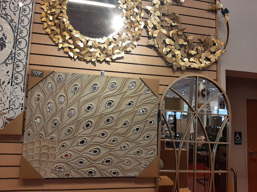 Shopping Mall «Vacaville Commons Shopping Center», reviews and photos, 2098 Harbison Dr, Vacaville, CA 95687, USA