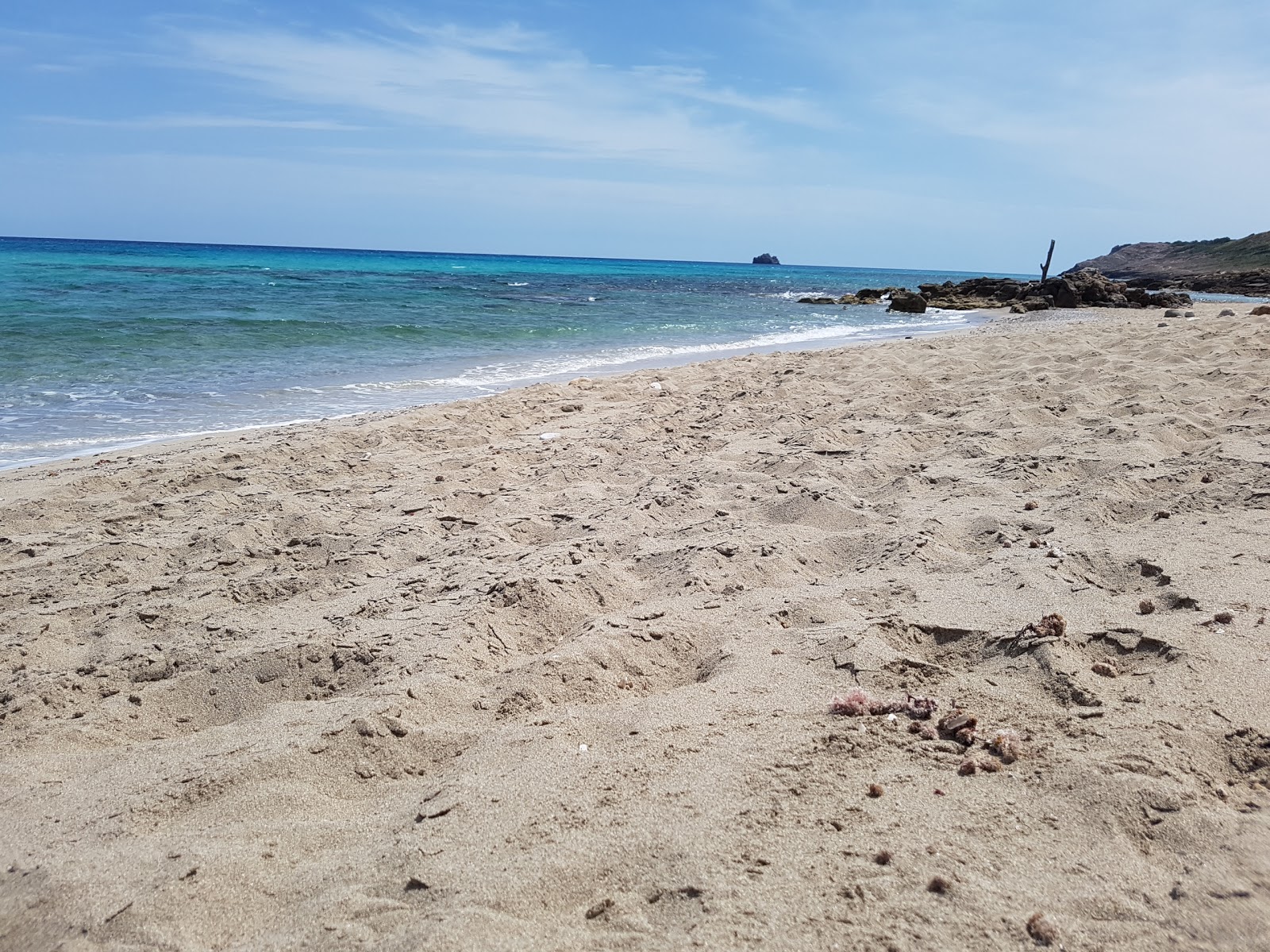 Foto de S’Arenalet des Verger Beach ubicado en área natural
