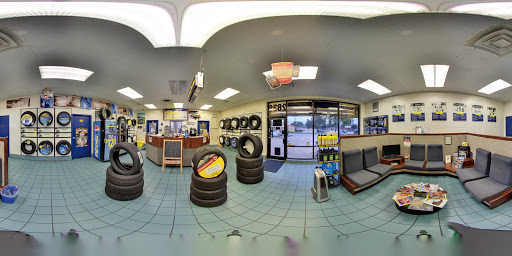 Auto Repair Shop «Chimney Rock Car Care», reviews and photos, 2839 Chimney Rock Rd, Houston, TX 77056, USA